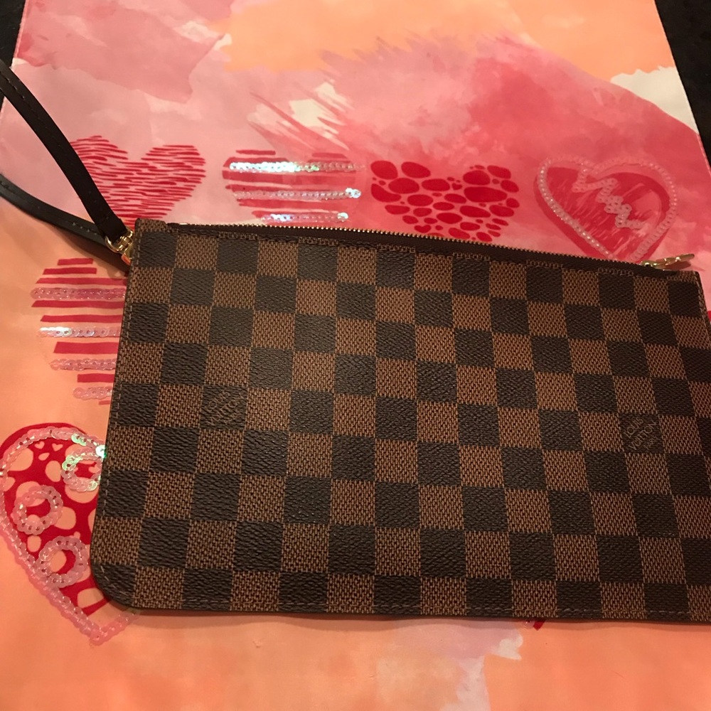 Authentic Louis Vuitton Wristlet $450